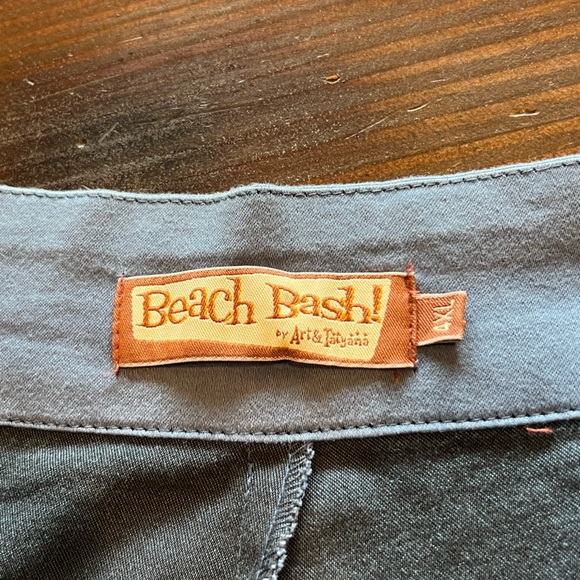 Shorts Beach Bash! by Art & Tatyana size 4x fits like a 14/16 - Picture 9 of 9